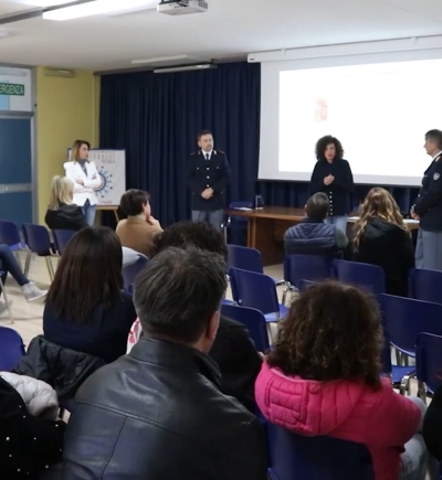 Web e minori: la Polizia Postale incontra l'Istituto Comprensivo &quot;Leonardo Sinisgalli&quot; di Potenza